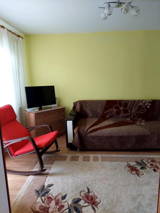 Fely Room Petroşani المظهر الخارجي الصورة